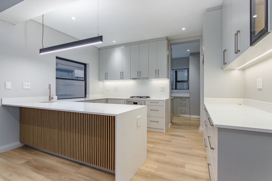 3 Bedroom Property for Sale in Lemoenkloof Western Cape